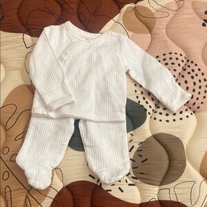 Gerber Soft White Baby Apparel